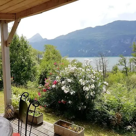 Meuble Avec Jardin Au Bord Lac Du Bourget Brison-Saint-Innocent Exterior photo