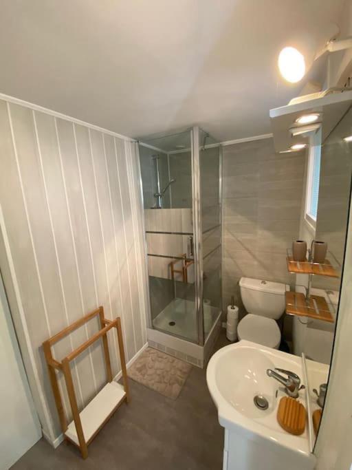 Apartment Meuble Avec Jardin Au Bord Du Bourget Brison-Saint-Innocent